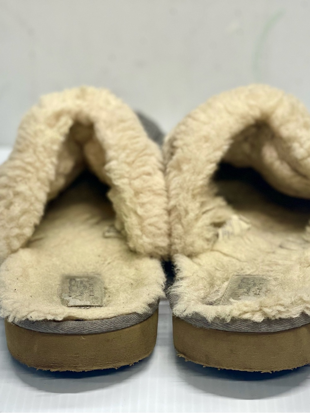 UGG Slippers Women 11